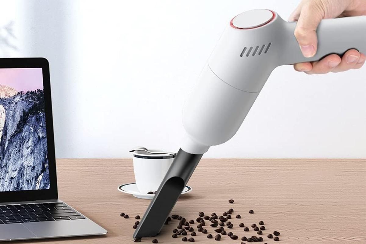 Handheld Car Vacuum Cleaner 9000Pa Rechargeable Portable Cordless Duster - White — image 2