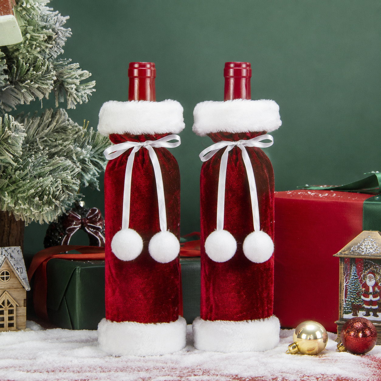 2 Pack Red Christmas Velvet Wine Bottle Covers with Faux Fur Trim Reusable Wine Bottle Gift Bags for Holiday Table Decor and Christmas Party Decorations โ image 4