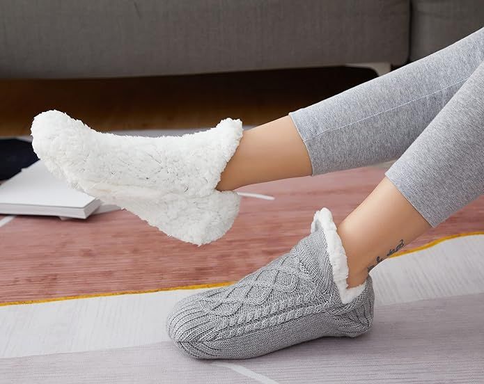 Gray Warm Non-Slip Knitted Thick Lined Cozy Winter Slippers for Women and Men, One Size Fits Most with Silicone Grips, Perfect for Home and Indoor Use — image 4