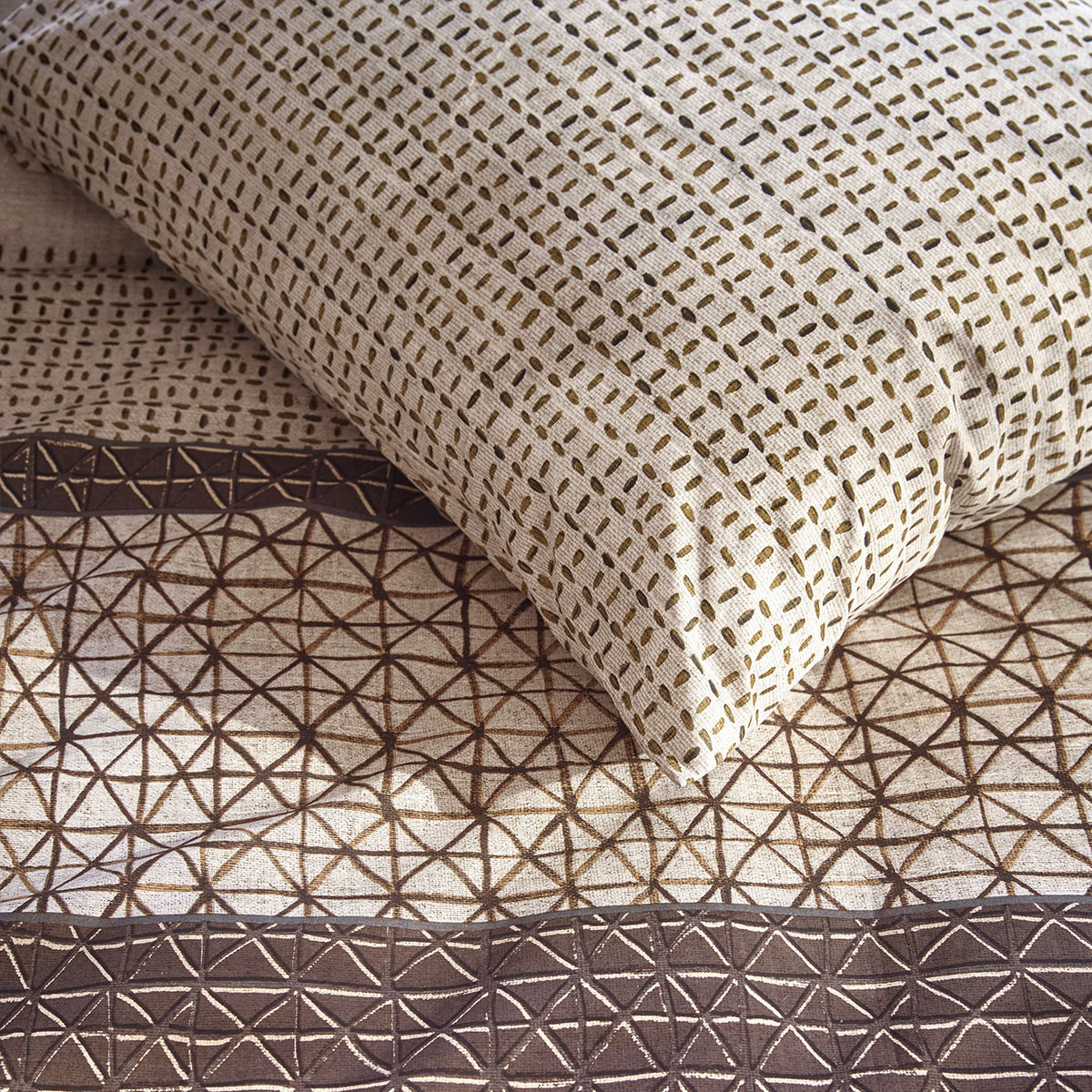 Bedding House Mathis Natural Cotton Quilt Cover Set Queen — image 3