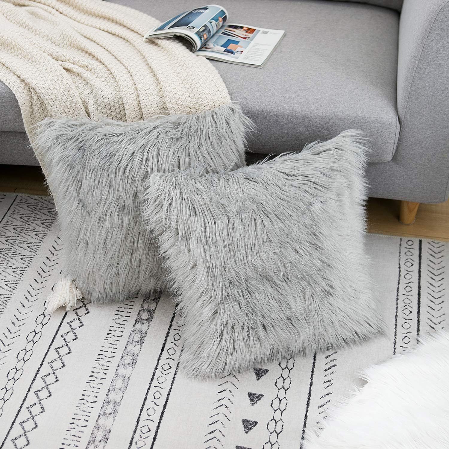 Grey Luxurious Long Faux Fur Cushion Covers - Set of 2, 45 × 45cm Soft Plush Decorative Pillowcases for Sofa & Bed — image 3