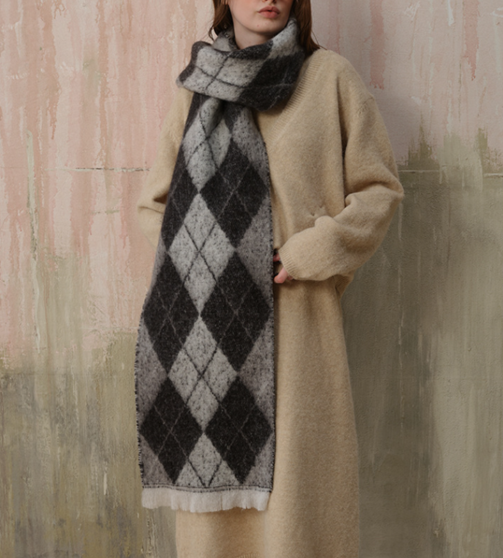 (Black+Grey)Two-Tone Argyle Pattern Scarf - Ladies' Warm Fashion Neckwear, 210x33cm โ image 4