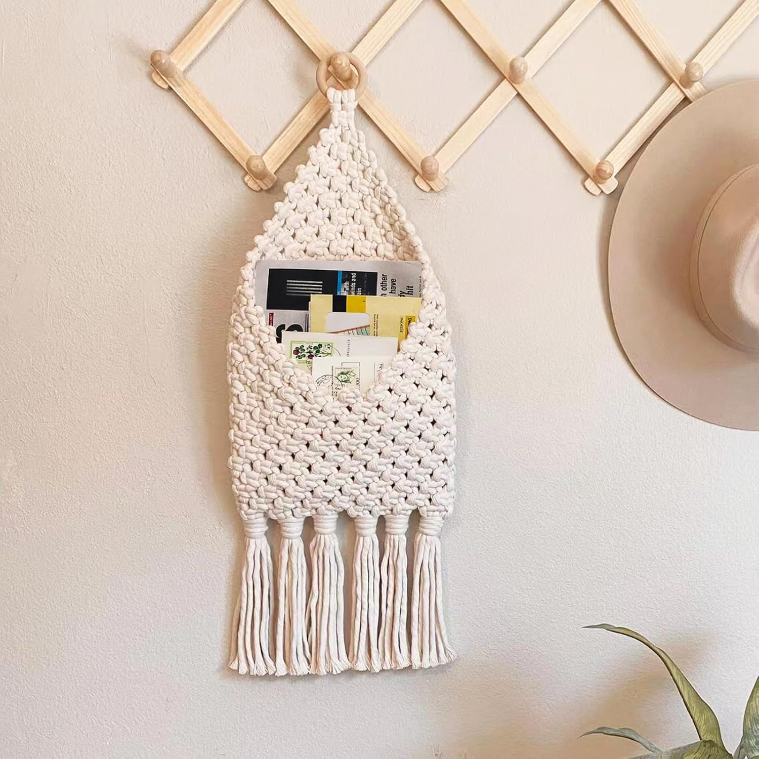 Hanging Woven Basket for Boho Home Office Decor, Over the Door Key and Mail Letter Envelope Holder for Entryway Hallway,white — image 2