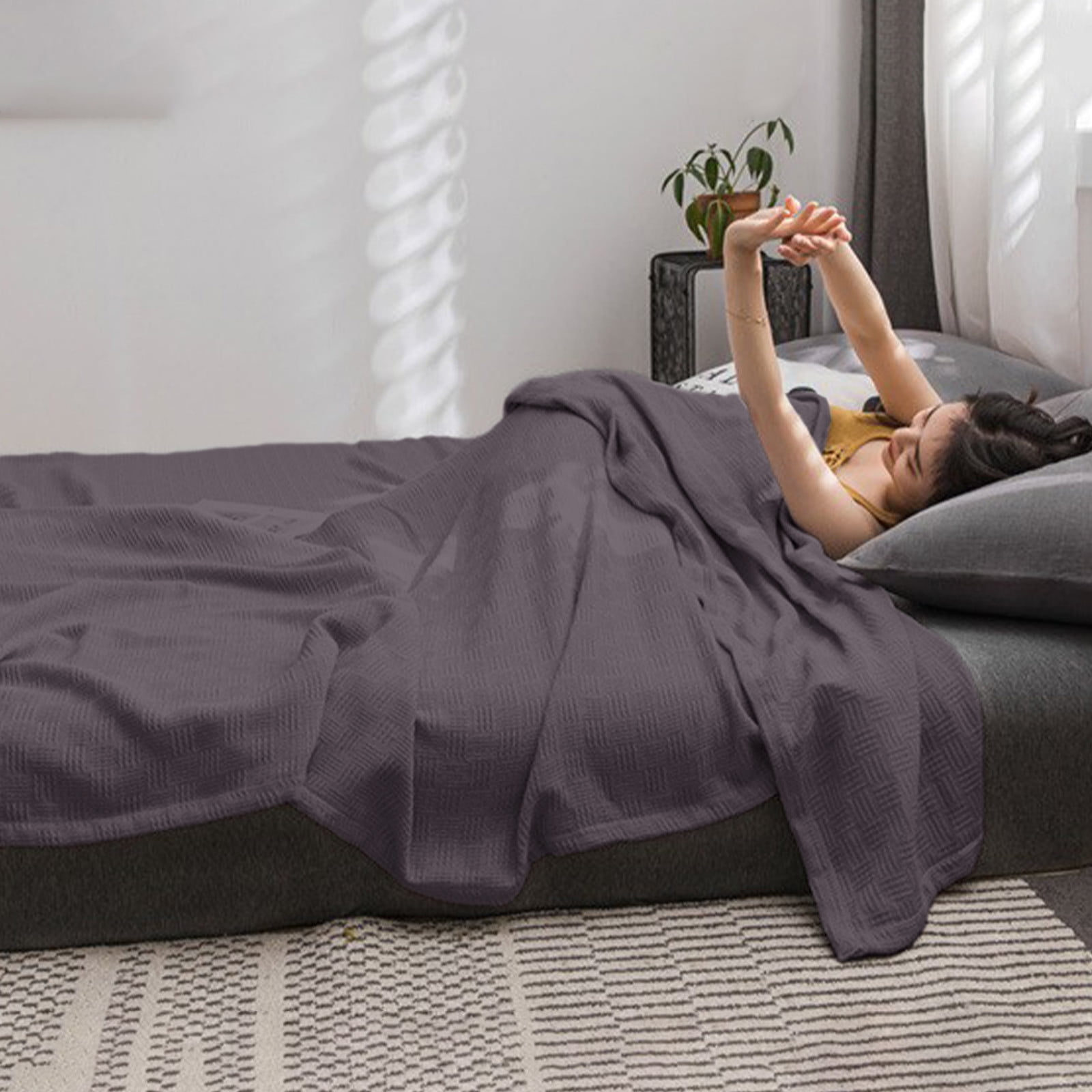59 × 39" 100% Cottons Blanket, Soft and Breathable Bed Blanket, Multi-functional Bed Blanket for All Season, Machines Washable Bed Couch for Home Living Room — image 4