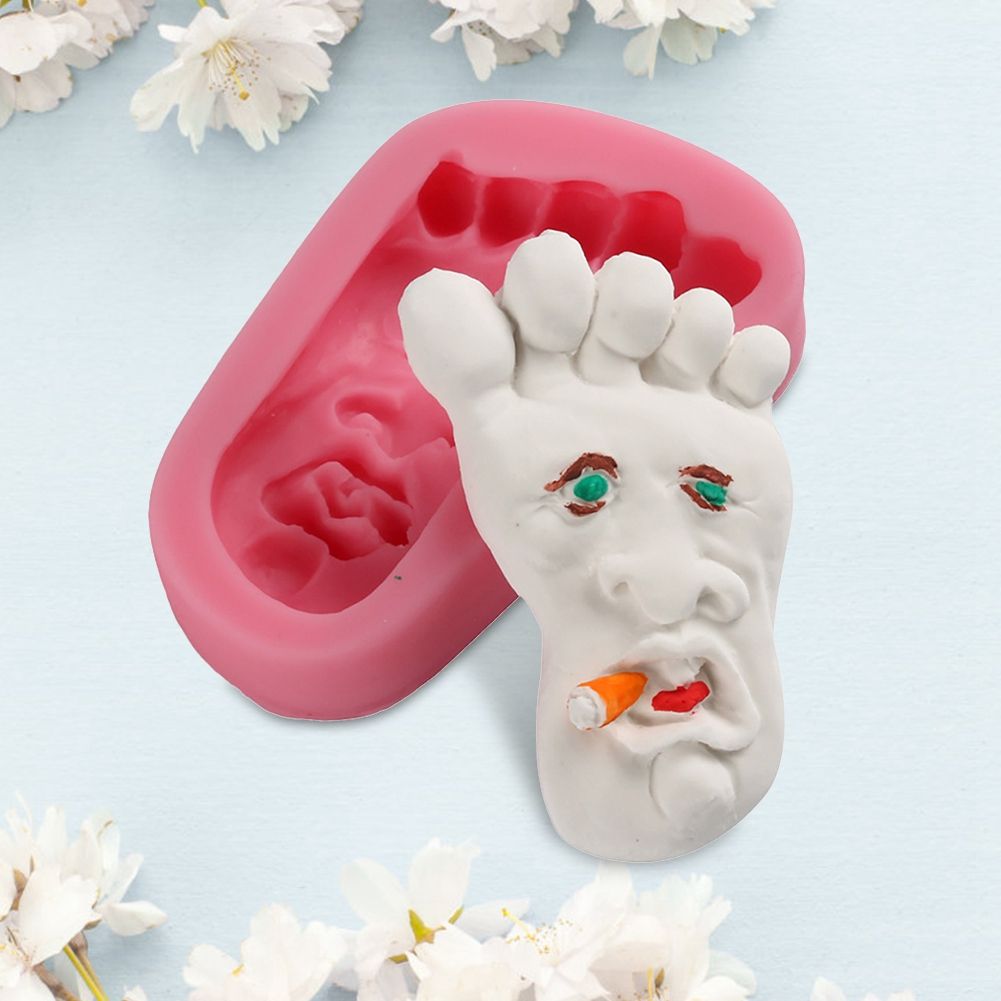 Silicone Foot Face Pattern Pudding Fondant Cake DIY Baking Mold Soap Making Tool — image 2