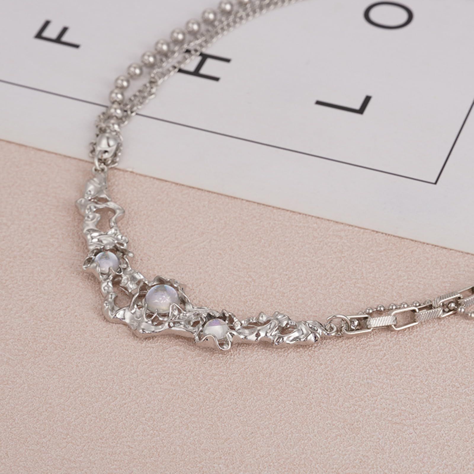 Irregular Necklace Pendant Metal Women's Design Collar Chain Star Fashion Jewelry Suitable for wearing on various holidays — image 2