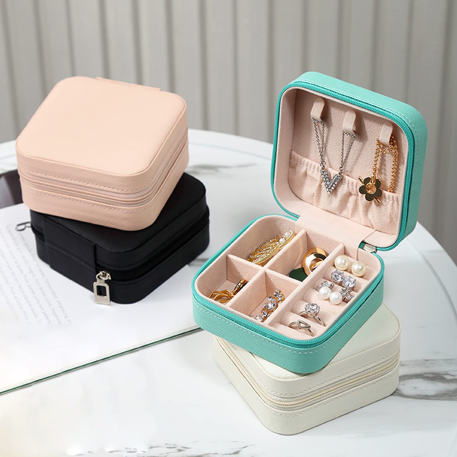 MODENGKGJIAN Mini Jewelry Travel Case, TSA Approved Travel Bottles, Perfect size to fit in your carry- luggage for travel or vacatis — image 5