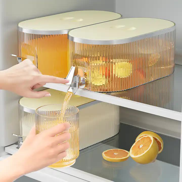 Elegant White Refrigerator Cold Water Dispenser - 5.3L Fruit Tea Jug with Tap for Home Beverages โ image 3