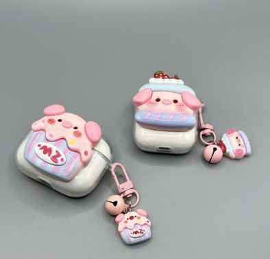 Cake Pig Bluetooth Earphone Case + pendant AirPods 4 — image 5