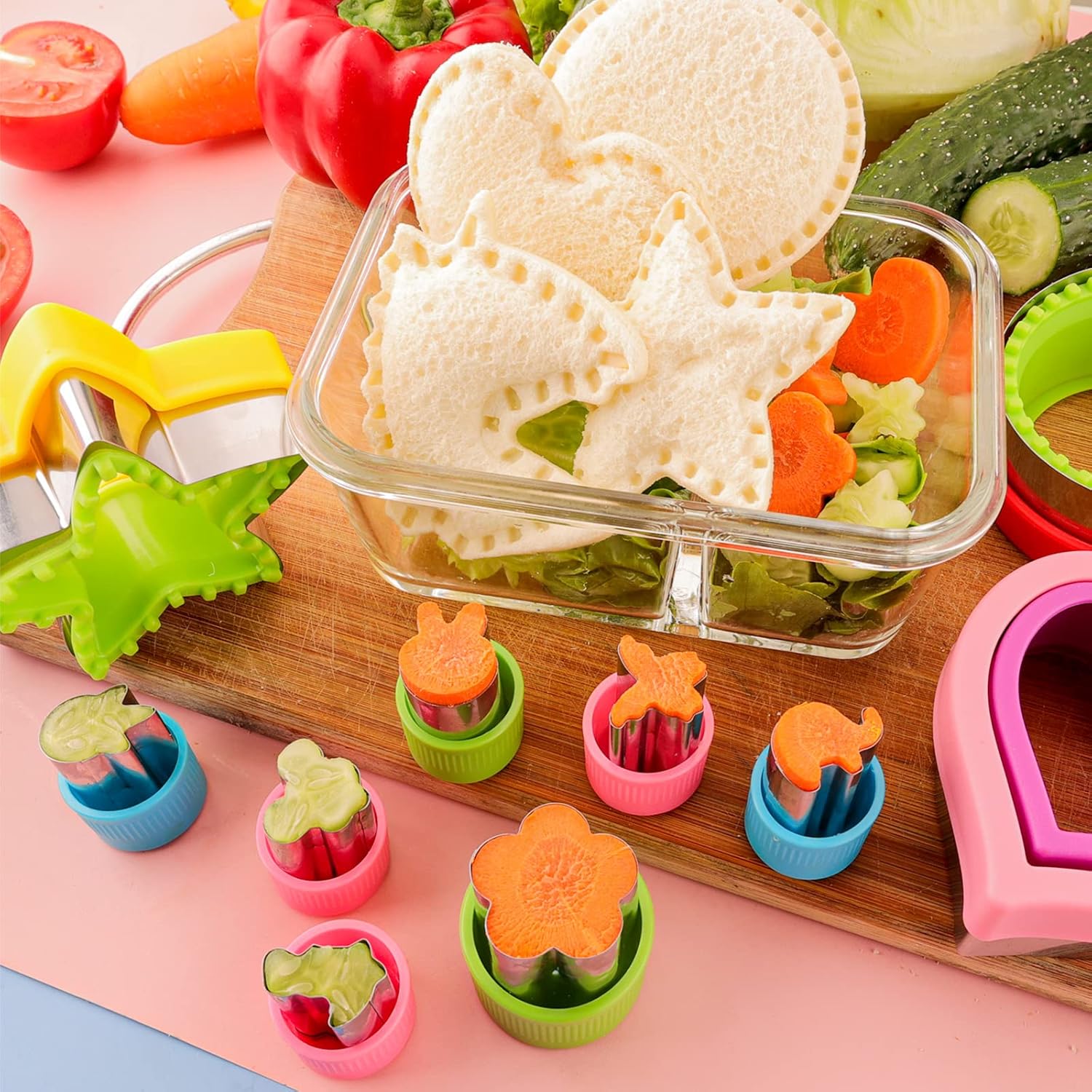 Sandwich Cutter and Sealer for Kids 4pcs Large Bread Decruster Sandwiches Cruster Maker Vegetable Fruit Cookies Food Cutter Shapes Set for Boys Girls Lunch โ image 4