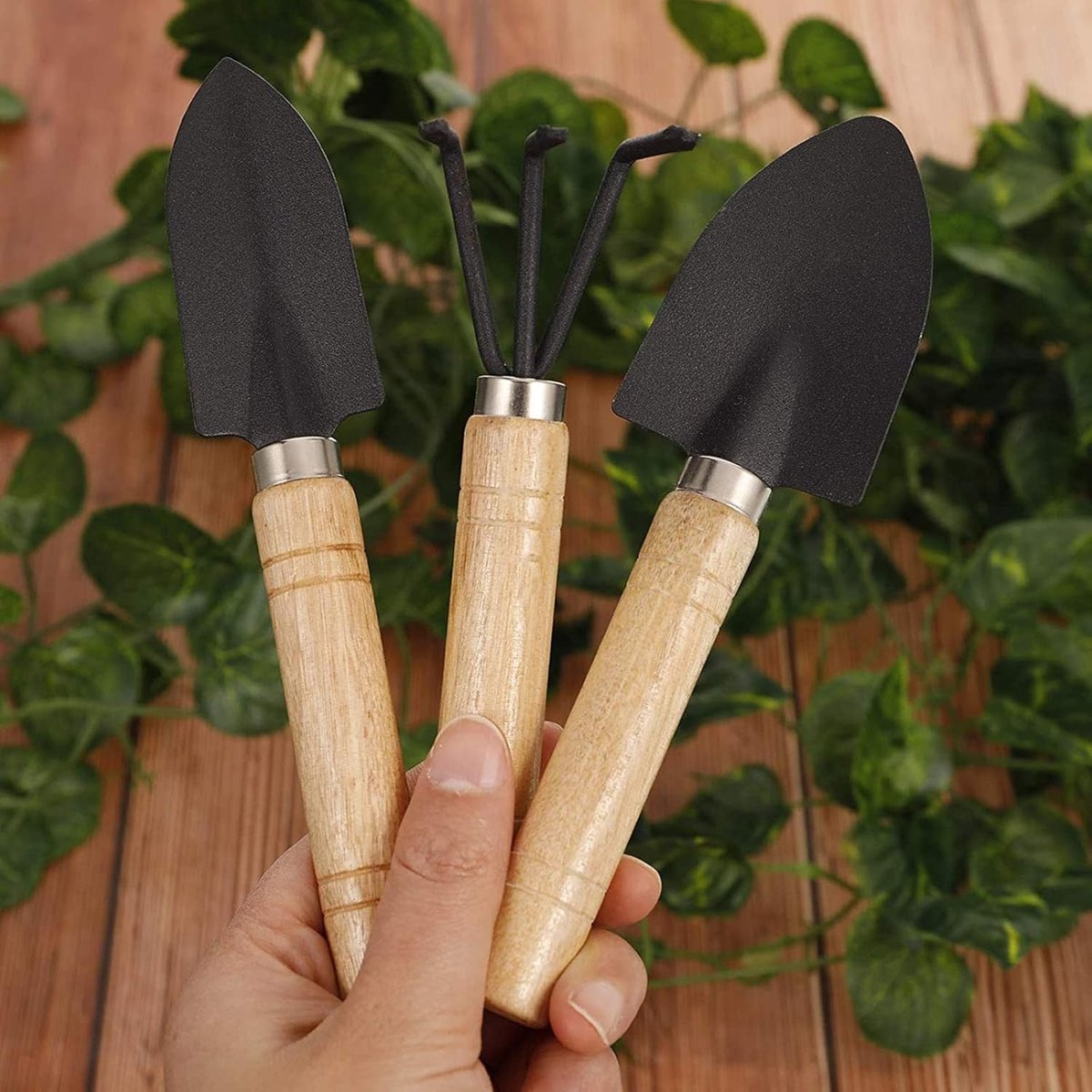 Garden Tool Set - Handy 3-piece set with small trowel for bonsai and plant maintenance — image 4