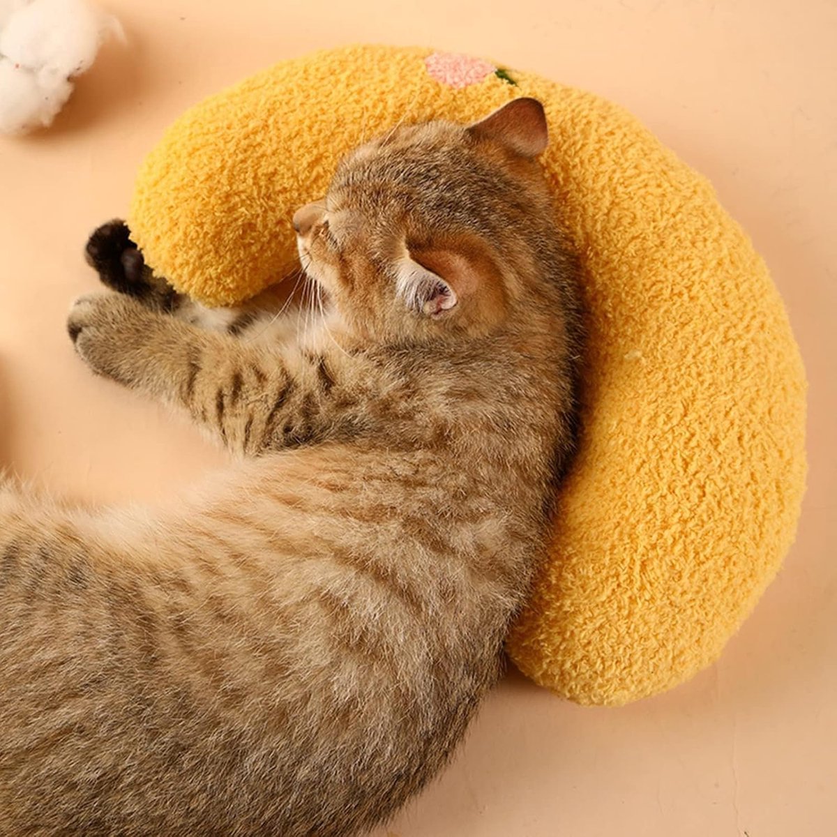 Pet Cushion - Soft Plush Pet Cushion - Cute Patterned Pet Mat - Comfortable Neck Support - Suitable for Cats and Dogs - Yellow — image 6