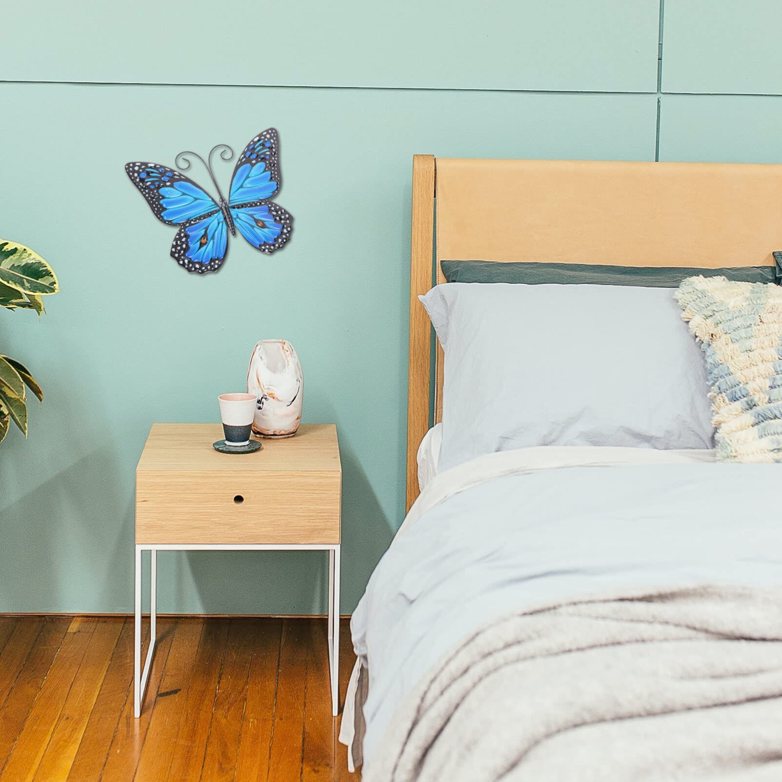 Metal Butterfly Wall Decor Outdoor Fence Wall Art Decor, Hanging for Garden Yard Living Room Bedroom Patio Balcony โ image 4