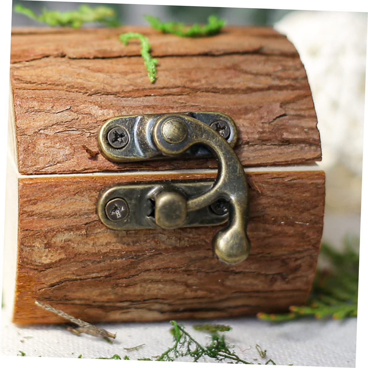 Box Ring Box Resin Goldfish Mini Jewelry Stand Wooden Ring Stand Matching Silver Bracelet Diffuser Car Bride and Groom — image 3