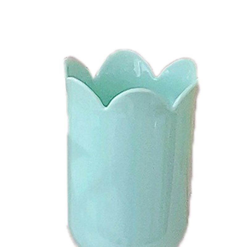 Pen Holder Tulip Shape Innovative Vintage Photo Props Large Capacity Pencil Holder for Office Study Room Home Green — image 2