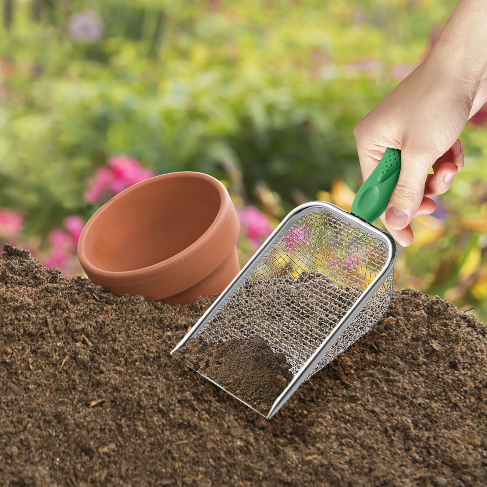 Beach Mesh Shovel for Shell Collecting, Kids Filter Sand Scooper for Picking Up Shells, Shark Tooth Sifter Dipper for Boys and Girls Green โ image 5
