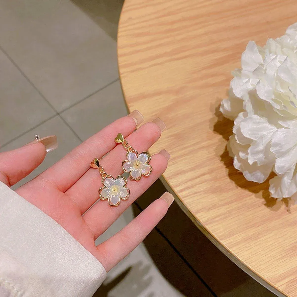 Flower Stud Earrings Premium Quality Elegant Jewelry Women Fashion Accessories — image 5