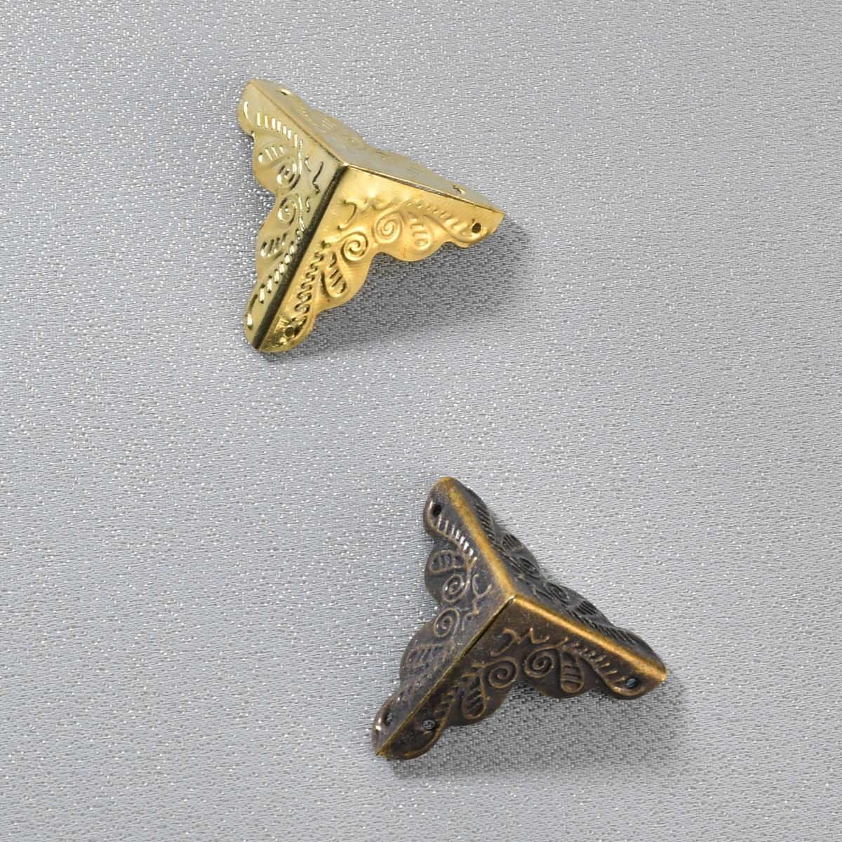 12 Pack Furniture Corner Protector Antique Bronze Triangle Edge Decorative Metal Corner Guard for Storage Box Jewelry Case Cabinet — image 2