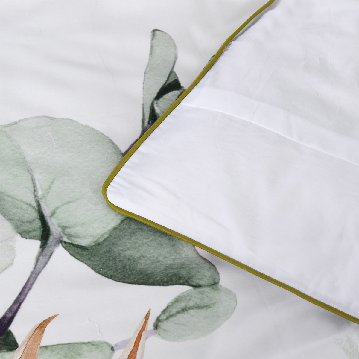 Bianca Helensvale White Floral Cotton Sateen Quilt Cover Set Double โ image 5