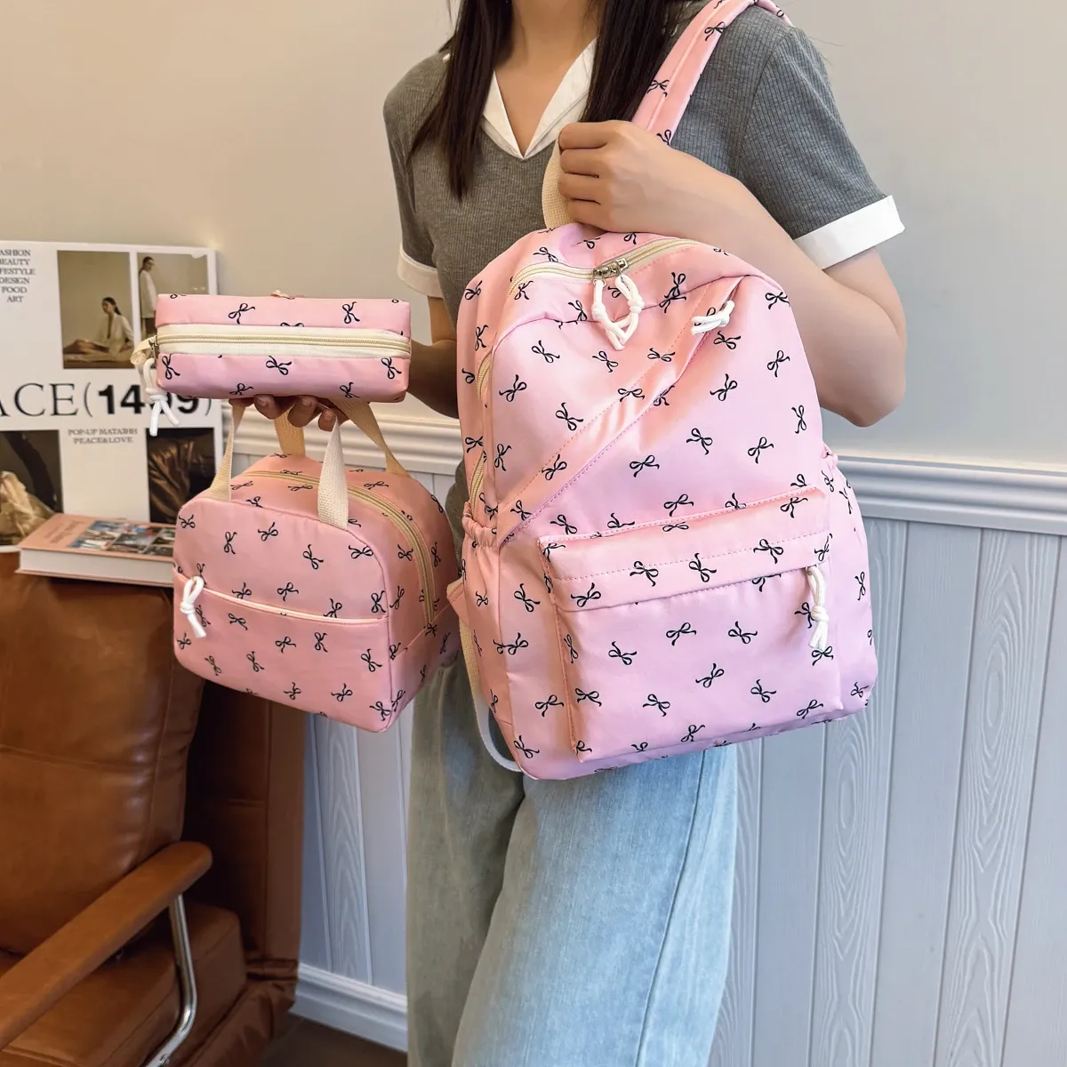 Sweet Bowknot 3-Piece Backpack Set! Large Capacity & Ergonomic Support, Splakpsh-Resistant, Bacack+Tote+Pencil Case, Perfect Gift for School/ pink colour — image 3