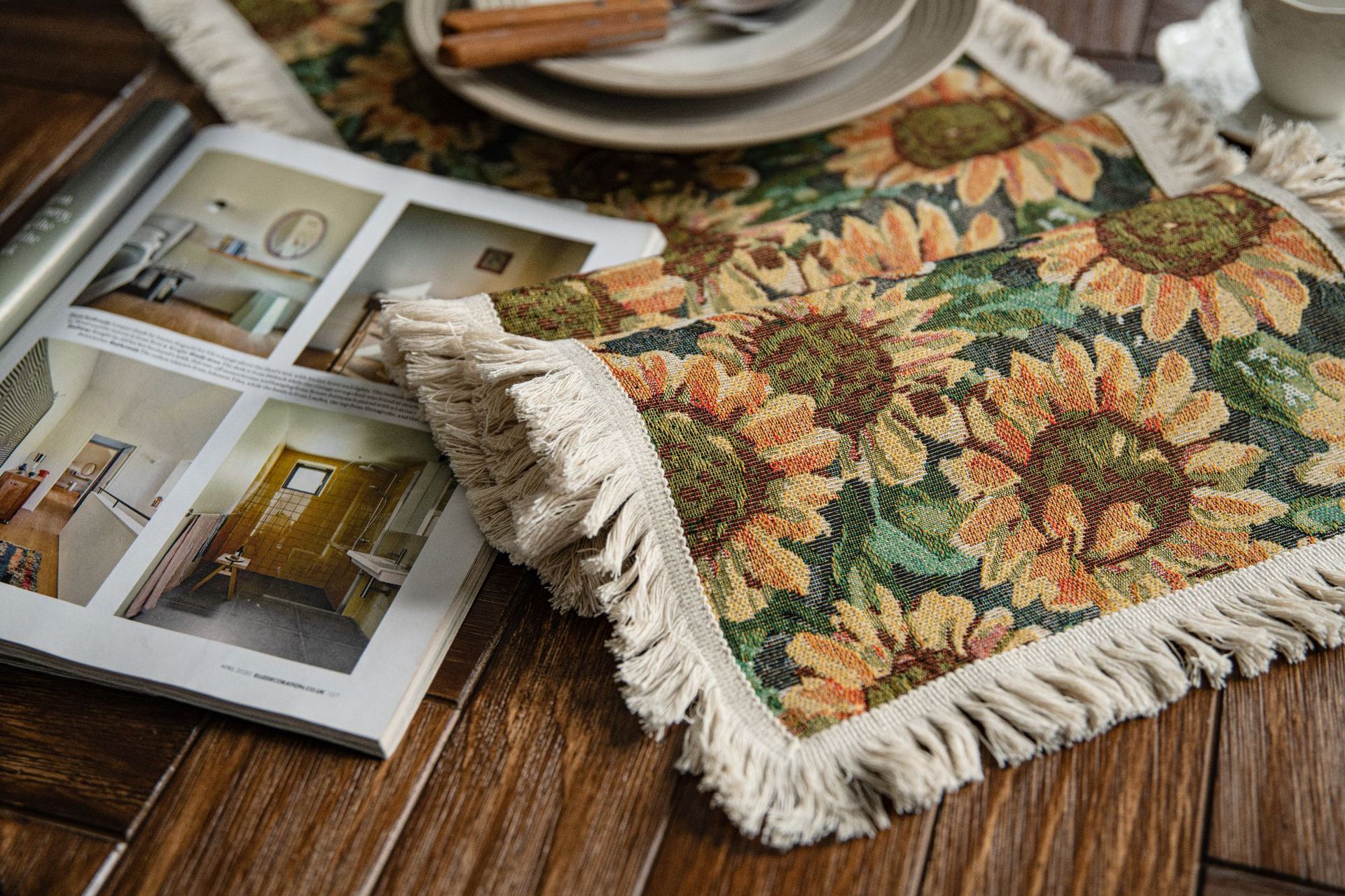 2 PCS Sunflower Table Runner with Fringe - Jacquard Woven Cotton Blend (30 × 120cm) — image 4