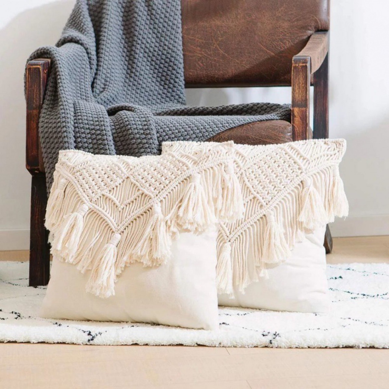 Black Boho Chic Macrame Cushion Cover - Handmade Woven Cotton Linen Pillow Case with Tassels - Decorative Throw Pillow Sham 45x45cm (Cover Only) โ image 4