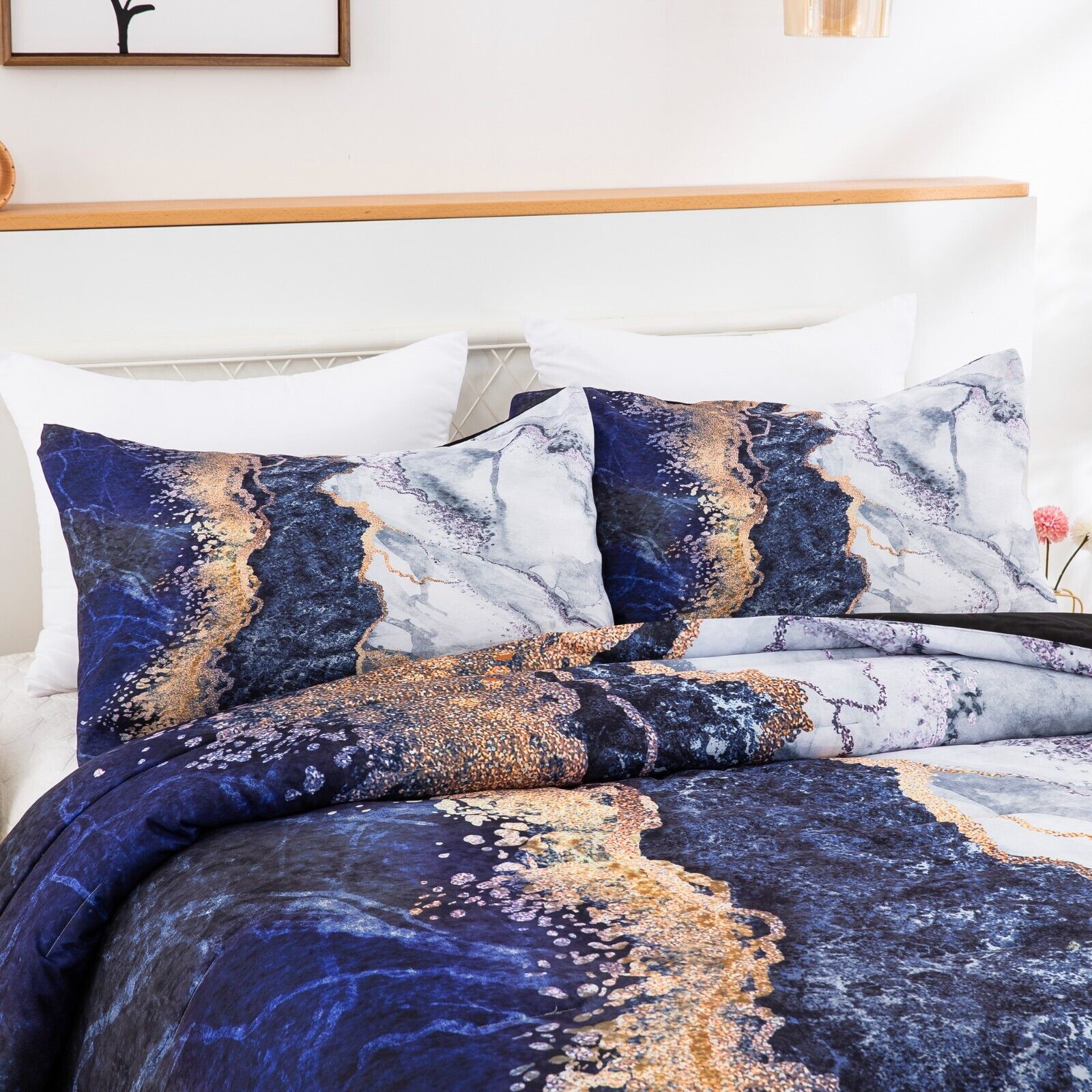 Blue Marble Comforter Set, King Size, Retro Watercolor 3-Piece Bedding Ensemble — image 5