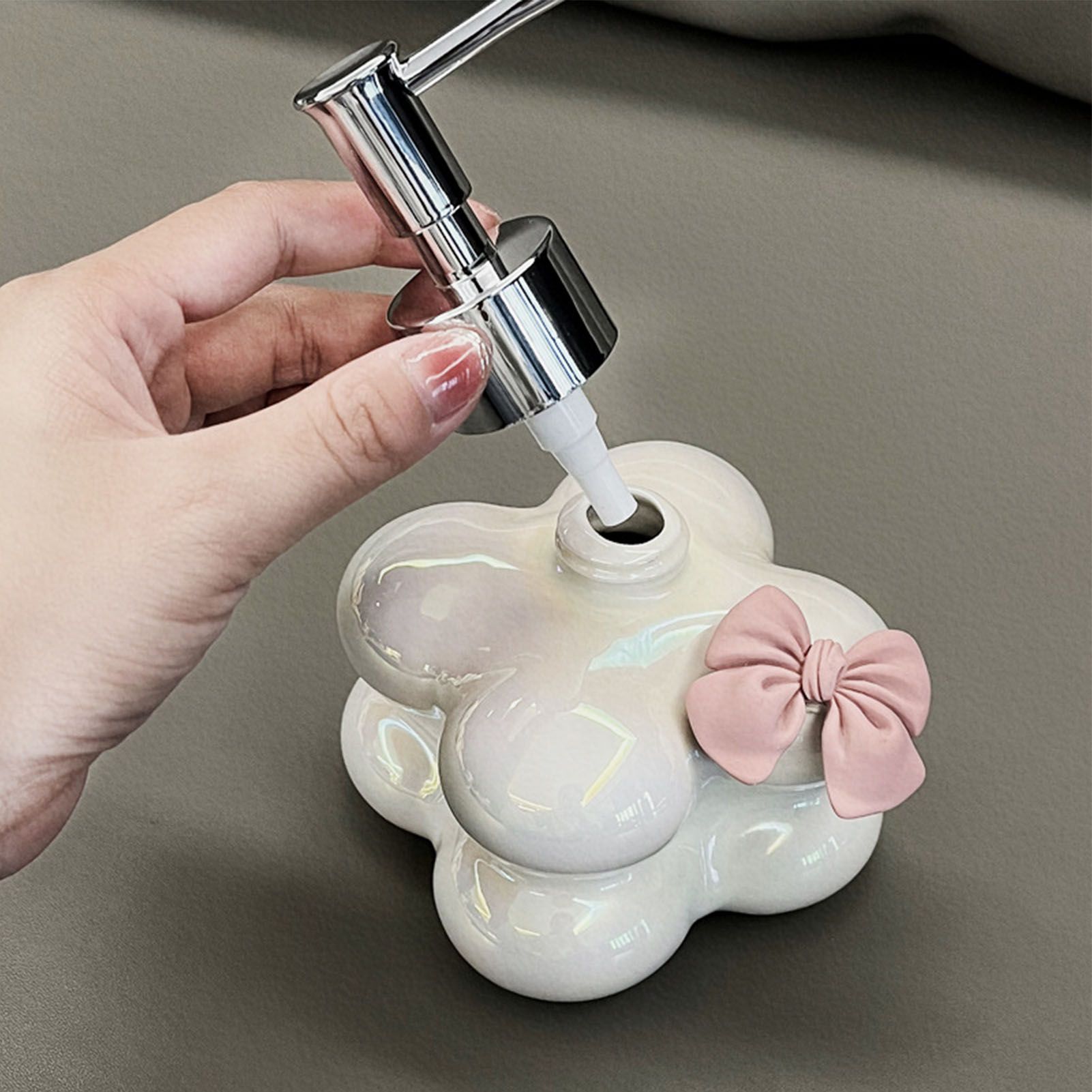 Cloud Press Pump Bottle Ceramic Reusable Decoration Refillable Cloud Shape Dispenser Bottle for Bathroom Colorful — image 5