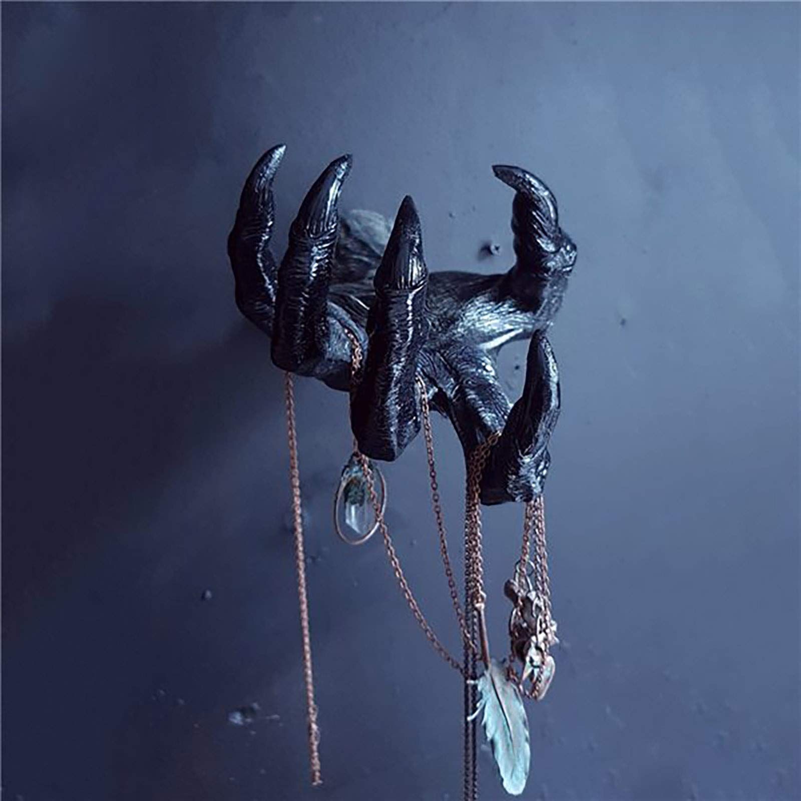 Witch's Demon Hand Wall Hanging Statues,Aesthetic Art Sculpture, Resin Retro Art Hanging Design Mounted Hang Decoration Creative — image 4