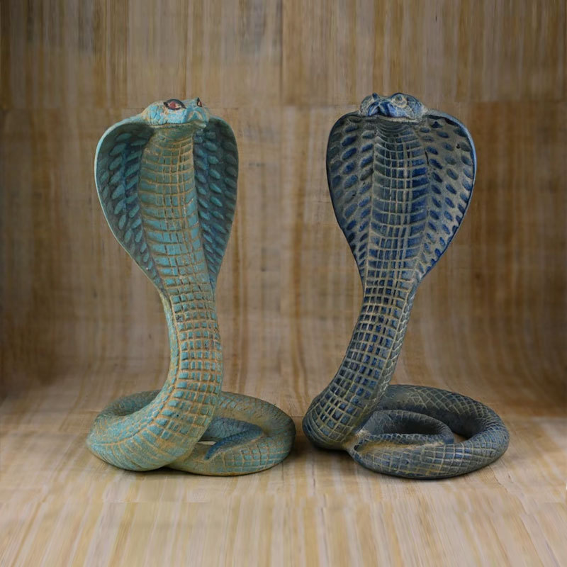 Grey Decorative Resin Cobra Statue - Unique Animal Figurine for Home Decor & Creative Gifts โ image 4