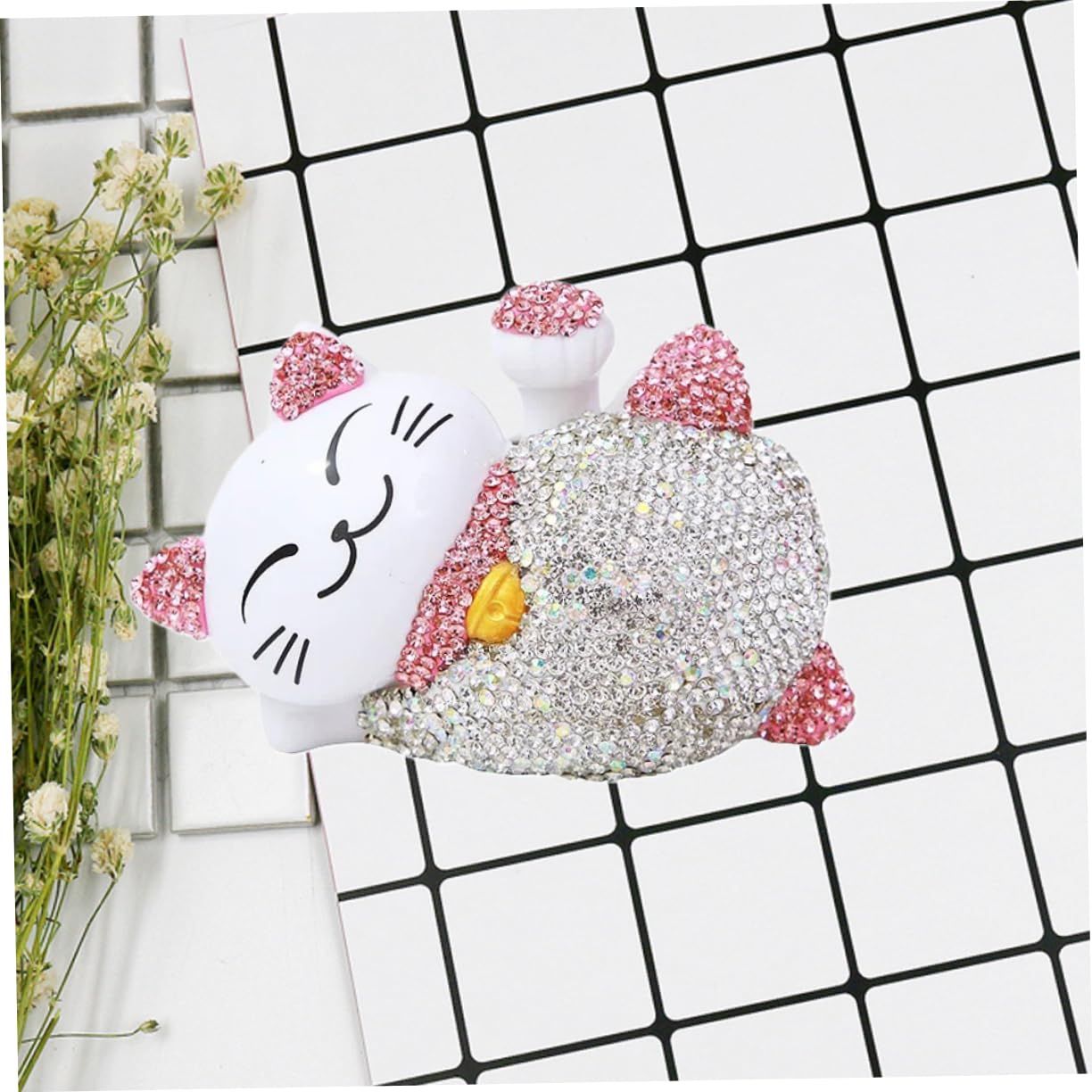 Solar Energy Fortune Cat Car Interior Decoration Car perfume Female Creative Car Supplies Diamond Adornment Cute — image 3