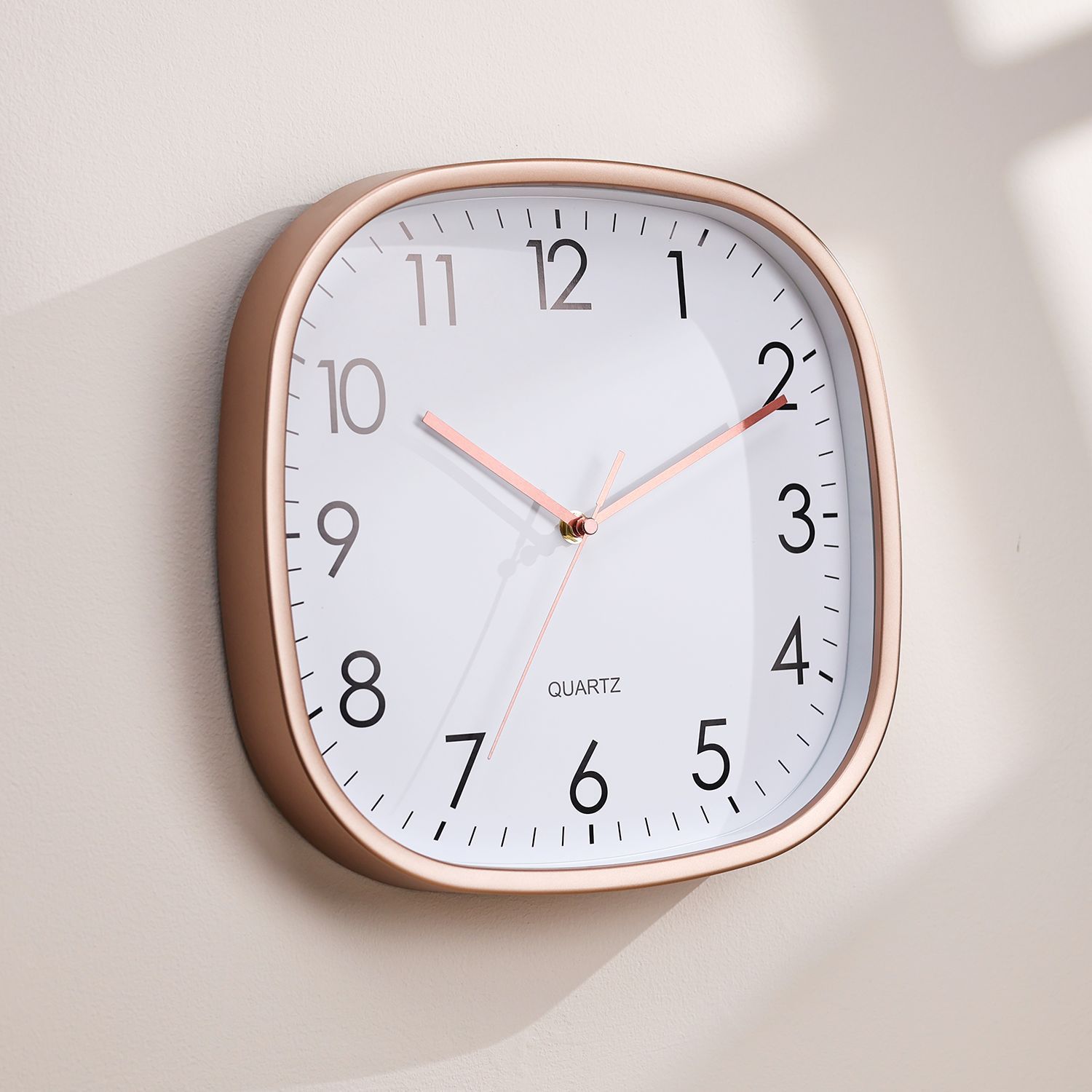 Square Retro Wall Clock in Acrylic, Contemporary Decor for Office, Living Room, Kitchen or Bathroom. Decorative Aluminum — image 3