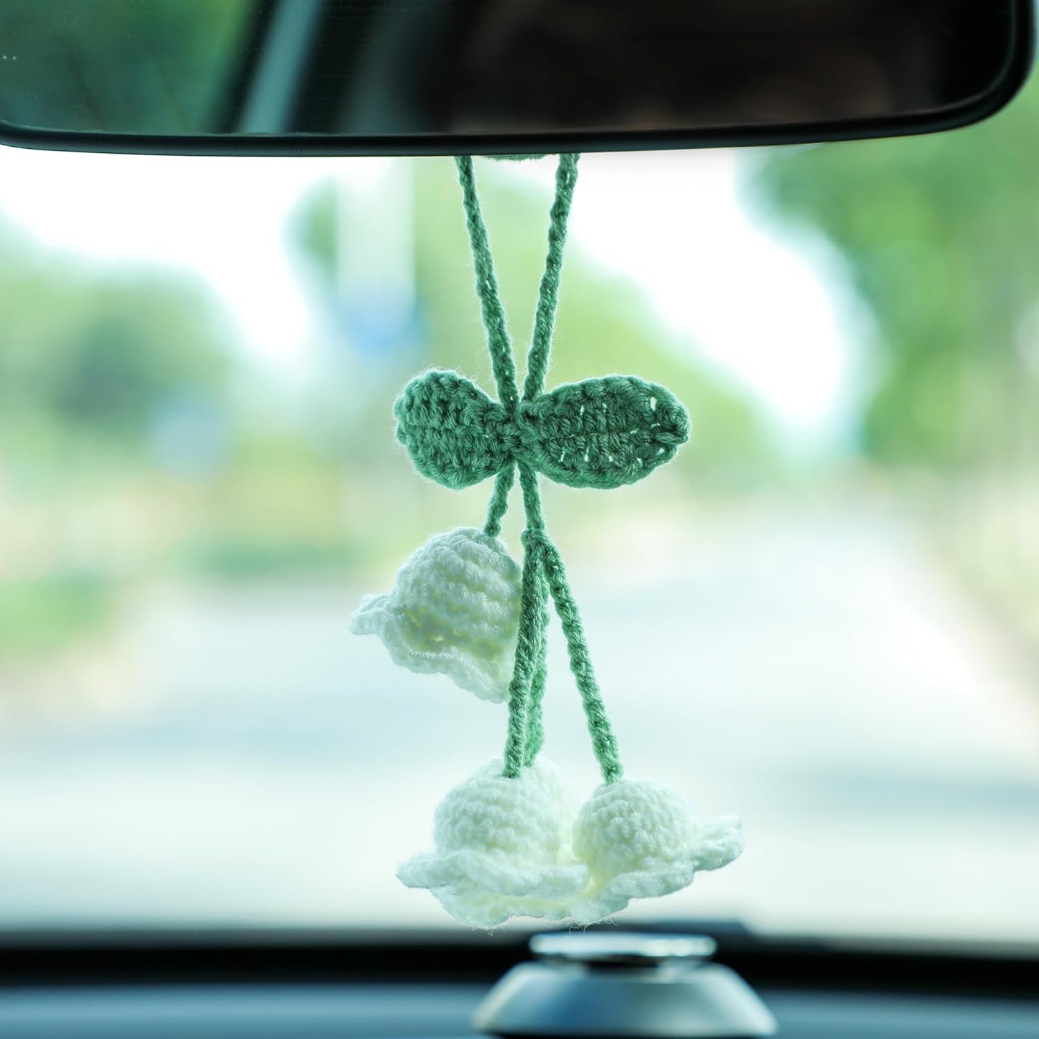 Lily Flower Hand Knitted Car Mirror Suspension Accessories, Rearview Mirror Accessories Car Decoration for Men and Women — image 3