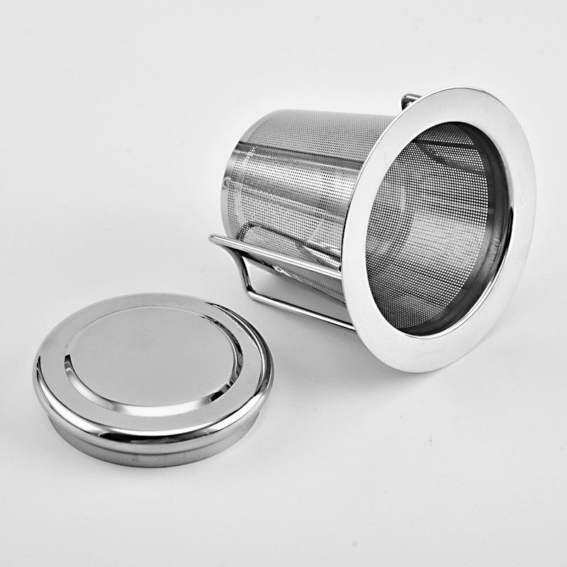 Stainless Steel Tea Steeper Fine Mesh Filters,Large Capacity Tea Strainer With Folding Handle And Lid,Hanging On Teapots Mugs Cups — image 4