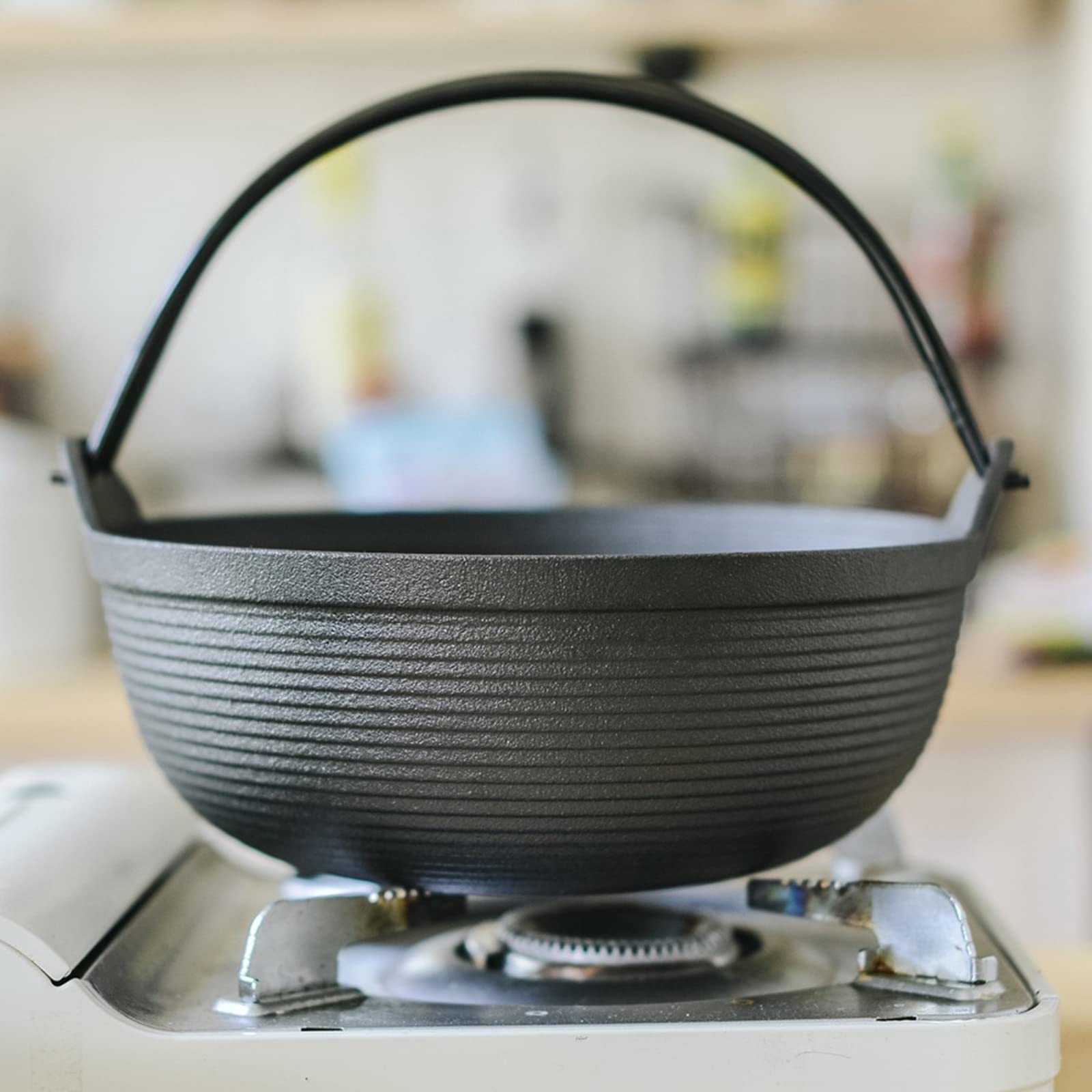 29cm Cast Iron Sukiyaki Iron Pot Japanese Shabu Pot Pan Stockpot Wooden Lid Home Camping Picnic โ image 4
