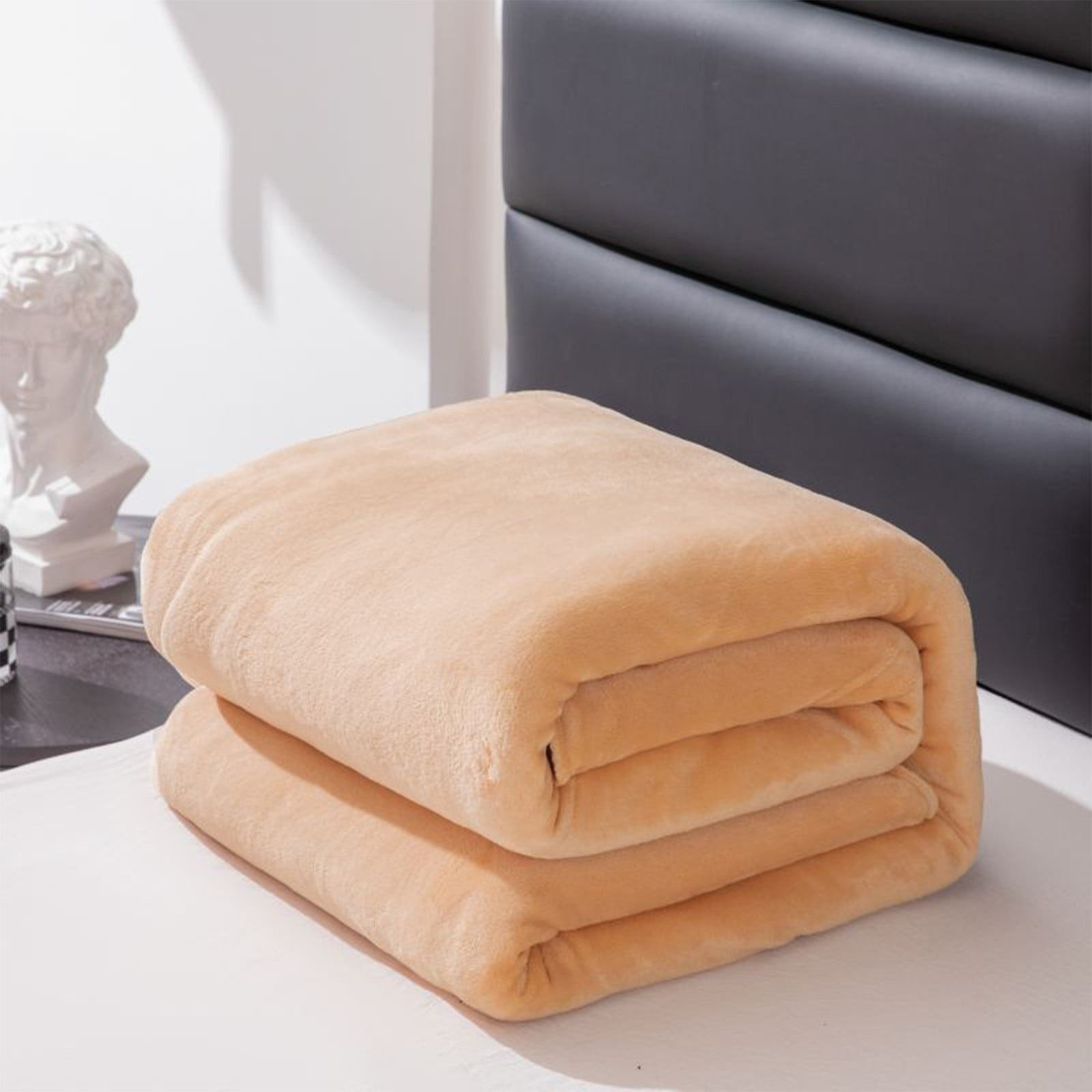 Fleece Throw Blanket, Soft Plush Flannel Microfiber Couch and Bed Blanket for Sofa, Home and Winter Comfort, Brown, 70x100cm — image 3