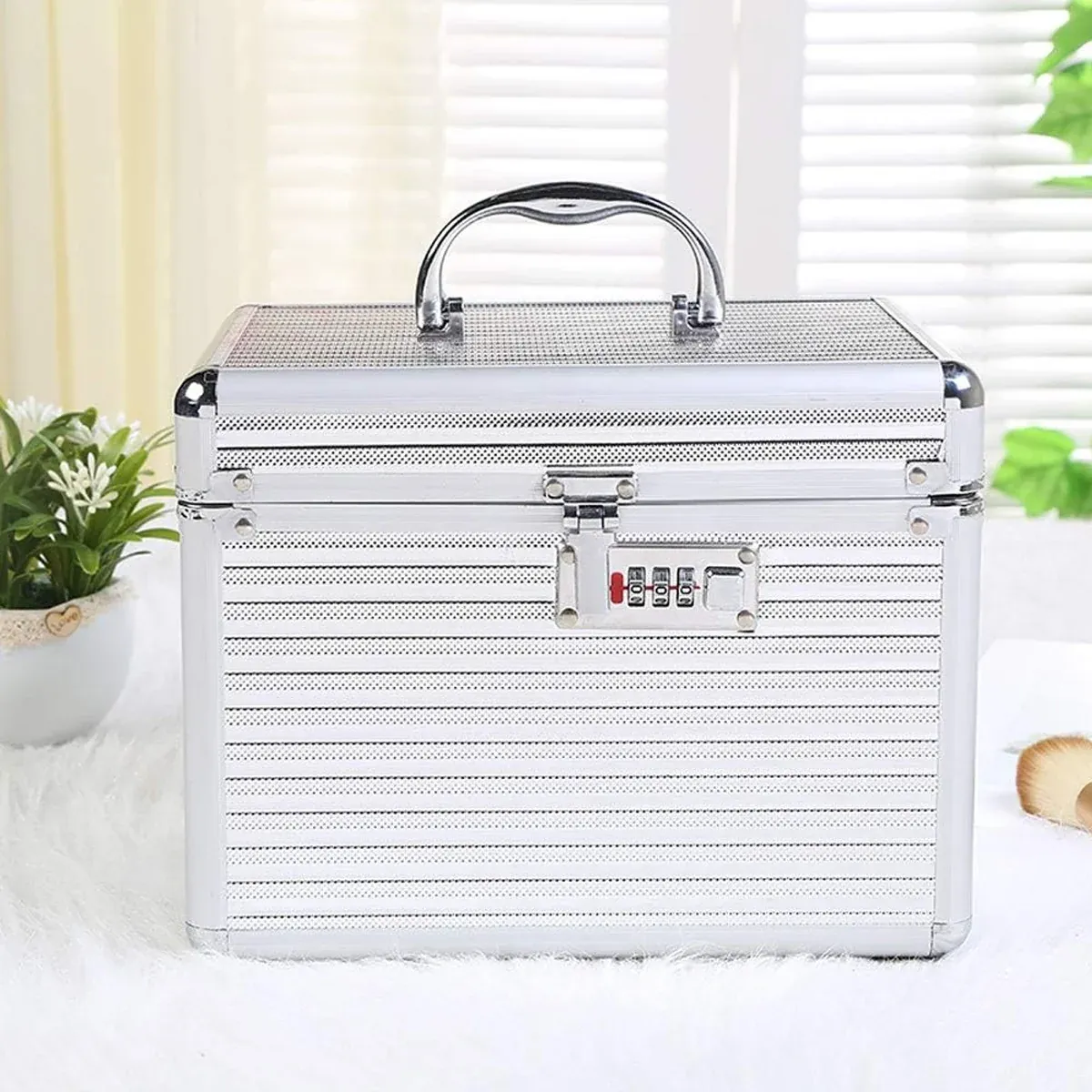 Aluminium Alloy Cosmetic Case Portable Handheld Storage Box Multifunctional — image 5