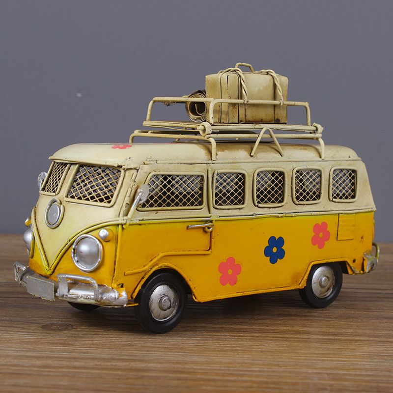 Creative metal piggy bank handmade gift ornament British bus model novel retro ornament Home creative ornament — image 2