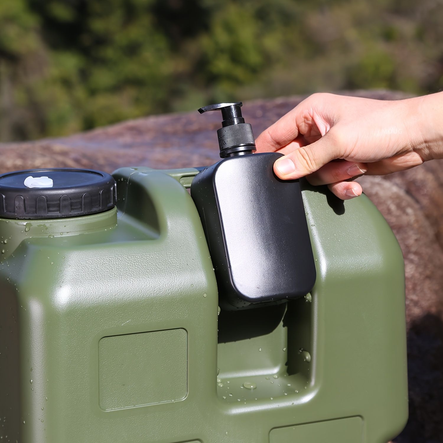 Green 20L water container, camping water storage, outdoor hydration, Australian camping gear, robust water canister, portable water tank, emergency water — image 3