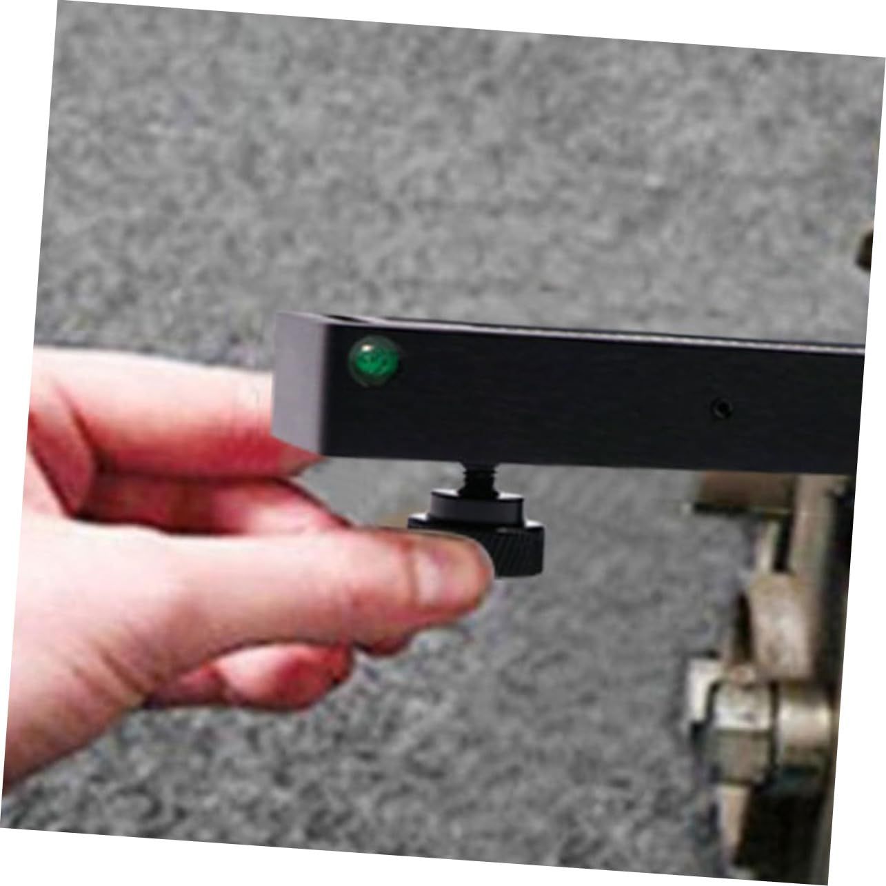 Universal adjustable magnetic measuring tool for camber angle measurement, wheel alignment tool for automotive tire maintenance โ image 3