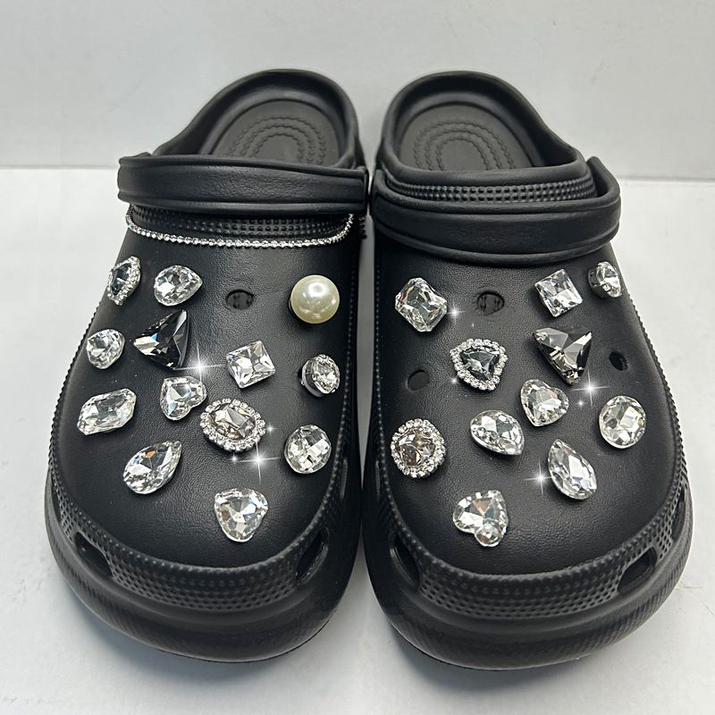 Bling Shoe Charms for Women Girl - Shoe Decoration Charms Crystal Diamond Luxury Shoe Accessories for Sandals,Party Favors Gifts — image 2