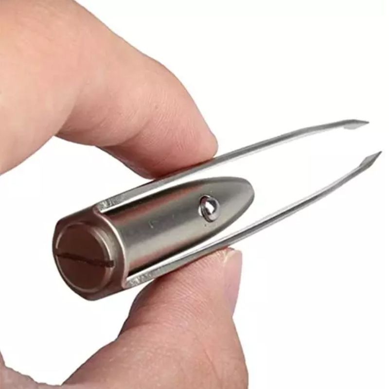 Tweezers with LED Light. Eyebrow and Eyelash Hair Removal Tool. Pluck & Trim Unwanted Hairs. Illuminate Dark Areas โ image 5