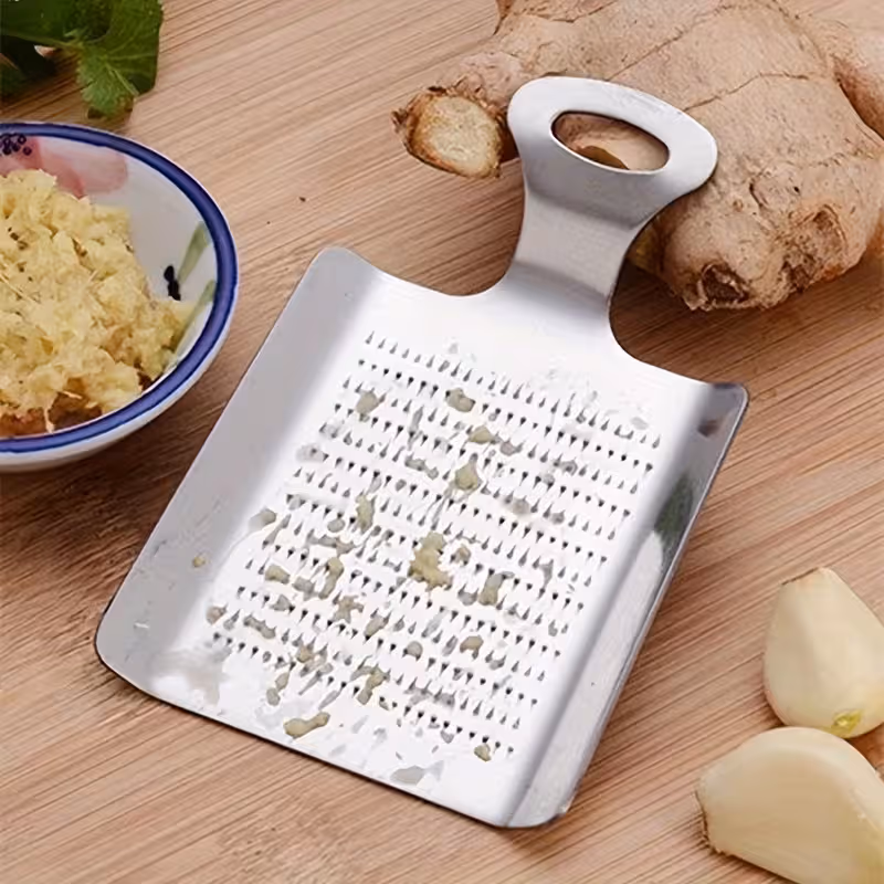 Compact Stainless Steel Grater, Mirror-Polished Grinder for Garlic, Ginger, Nutmeg, Wasabi and Chocolate — image 5