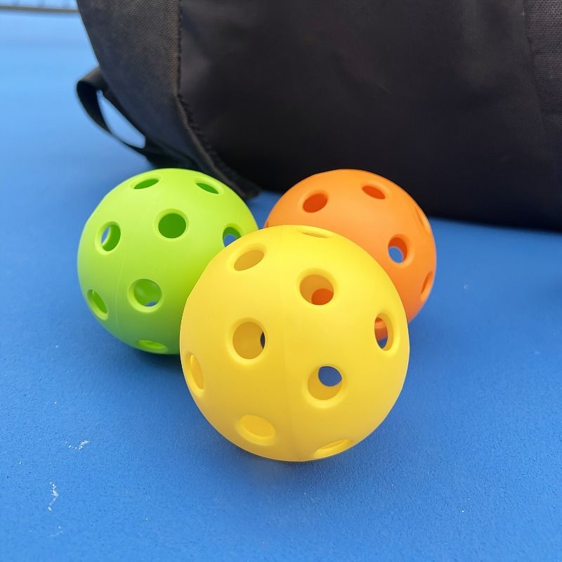12pcs Pickleball, 40-hole seamless one-piece design, aerodynamic construction, excellent stability, rough matte surface enhances ball control, suitable for โ image 5