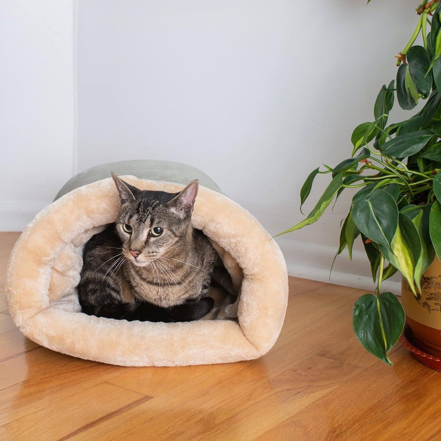 Universal Pet Warm Bed Gray — image 3