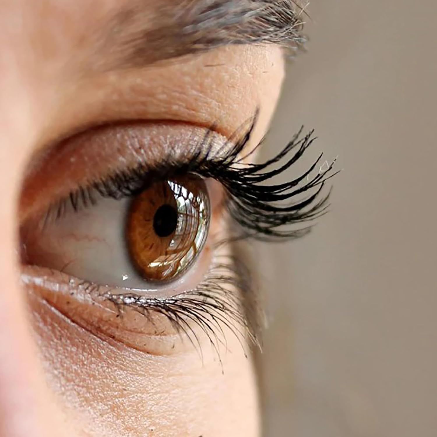 Magic Heated Eyelash Curler — image 5