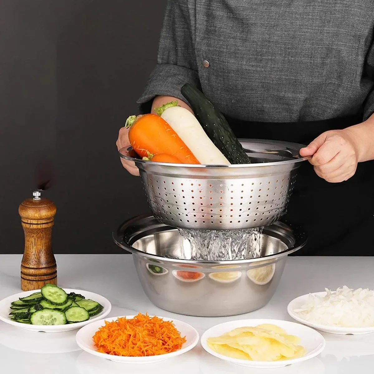 Multifunctional 201 Stainless Steel Basin 3 in 1 Colanders Basin Mixing Bowl Set โ image 4