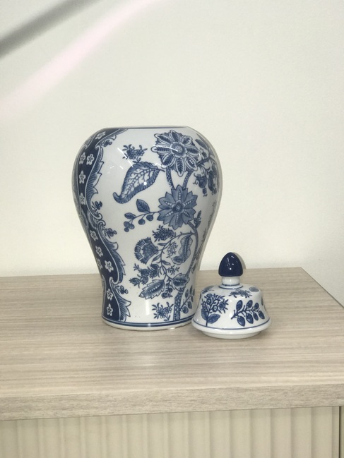 Tall Nanjing Lidded Jar 45cm — image 2