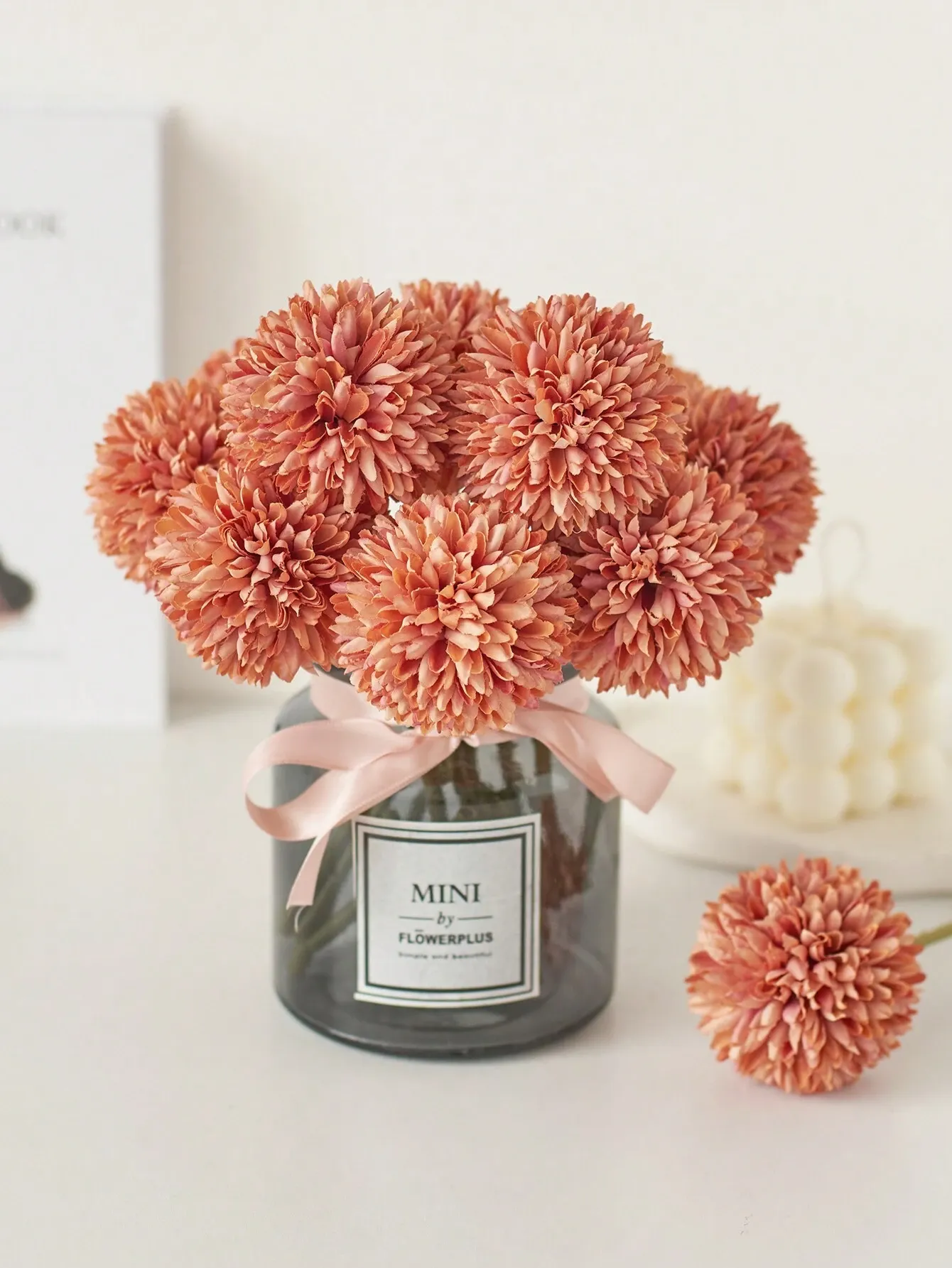 8pcs Artificial Chrysanthemum Ball Flowers Dandelion Hydrangea Arrangement Bouquet For Friends Bridal Wedding Home Office Decor Ideal Valentine s Day Gift — image 4