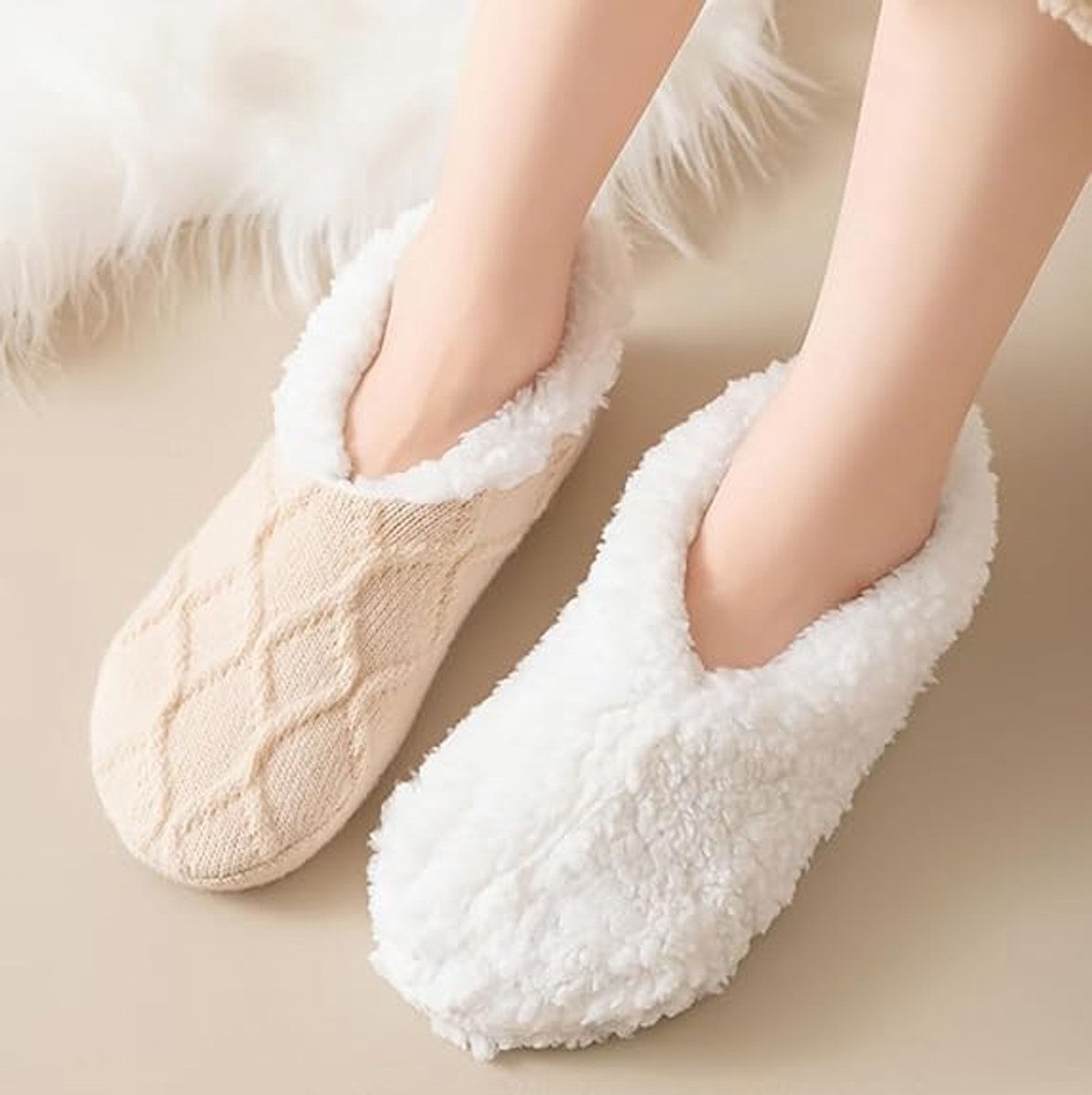 Women's Slipper Socks - Winter Warmth - Fluffy Sherpa lining - Ultra-comfortable for bare feet - One size (Washable) — image 4